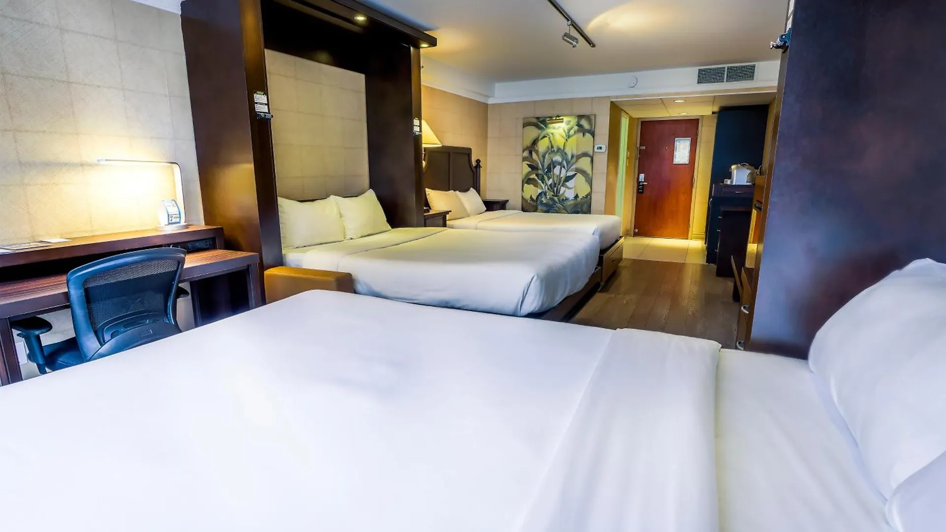 Lhotelquebec 4*, Quebec City Canada